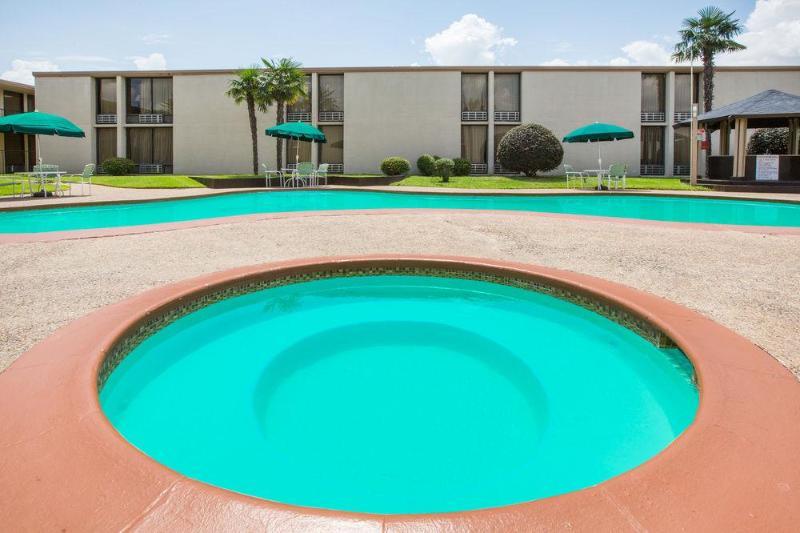 Lebossier Hotel Bossier City Exterior photo