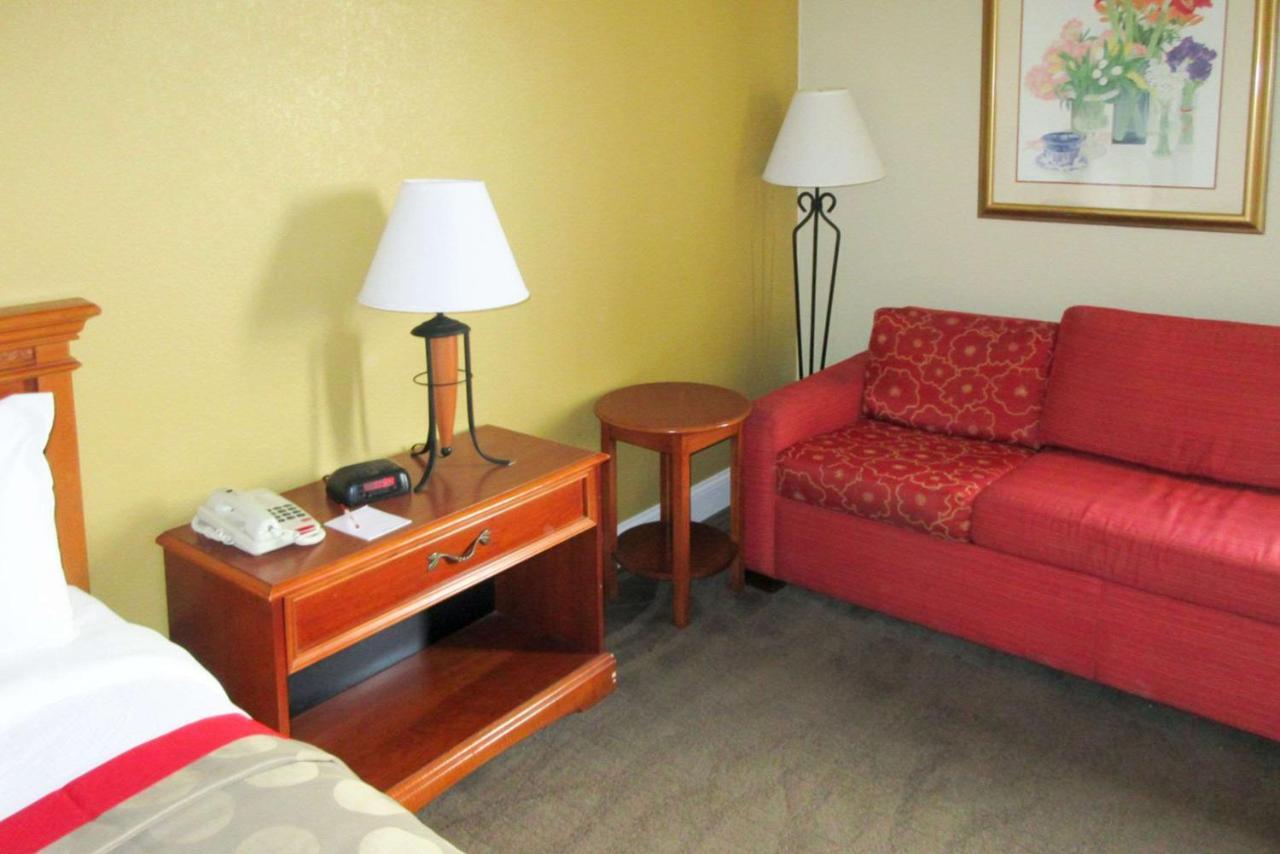 Lebossier Hotel Bossier City Exterior photo